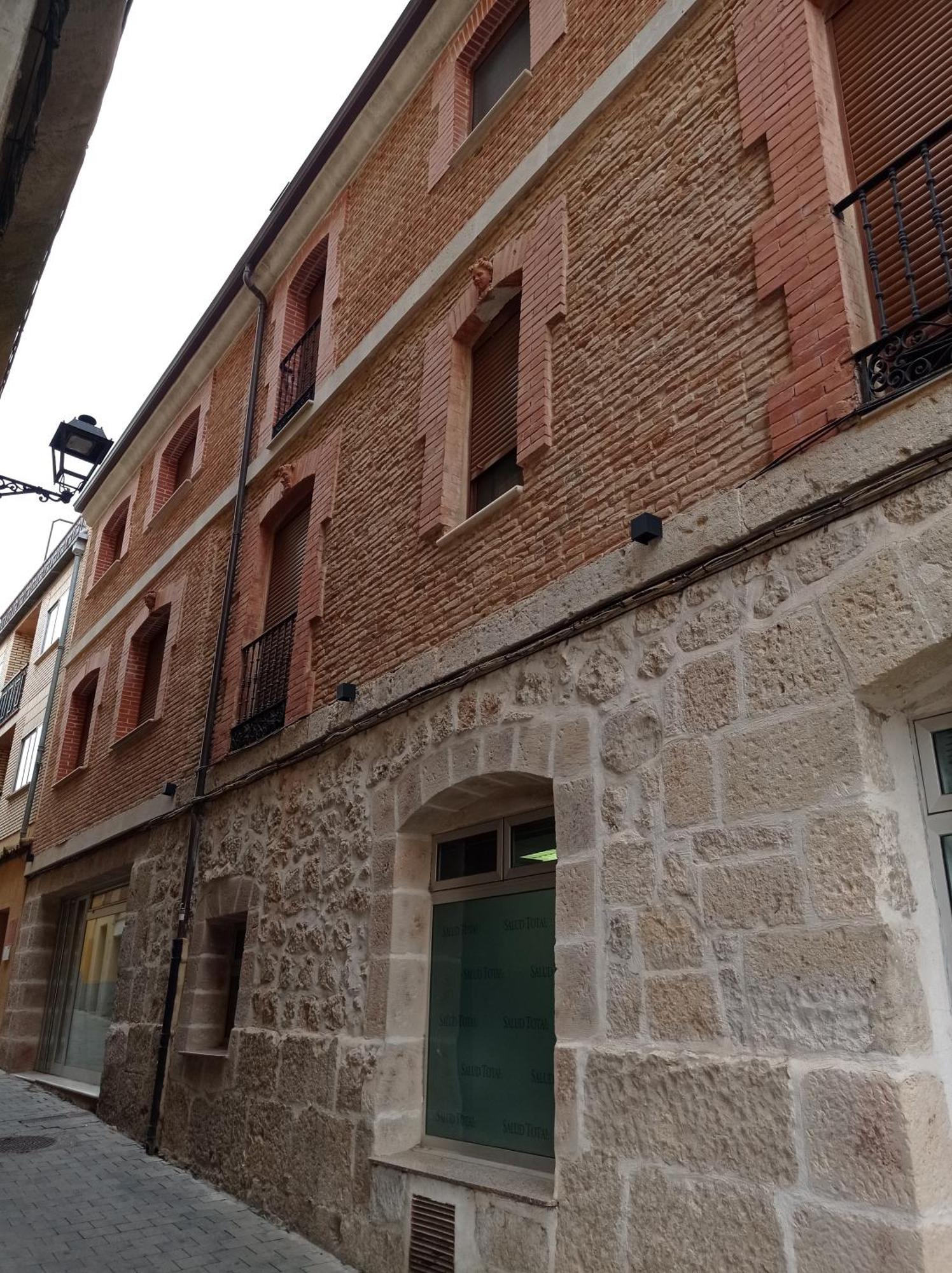 Apartamentos Turisticos Empecinado Роа Экстерьер фото